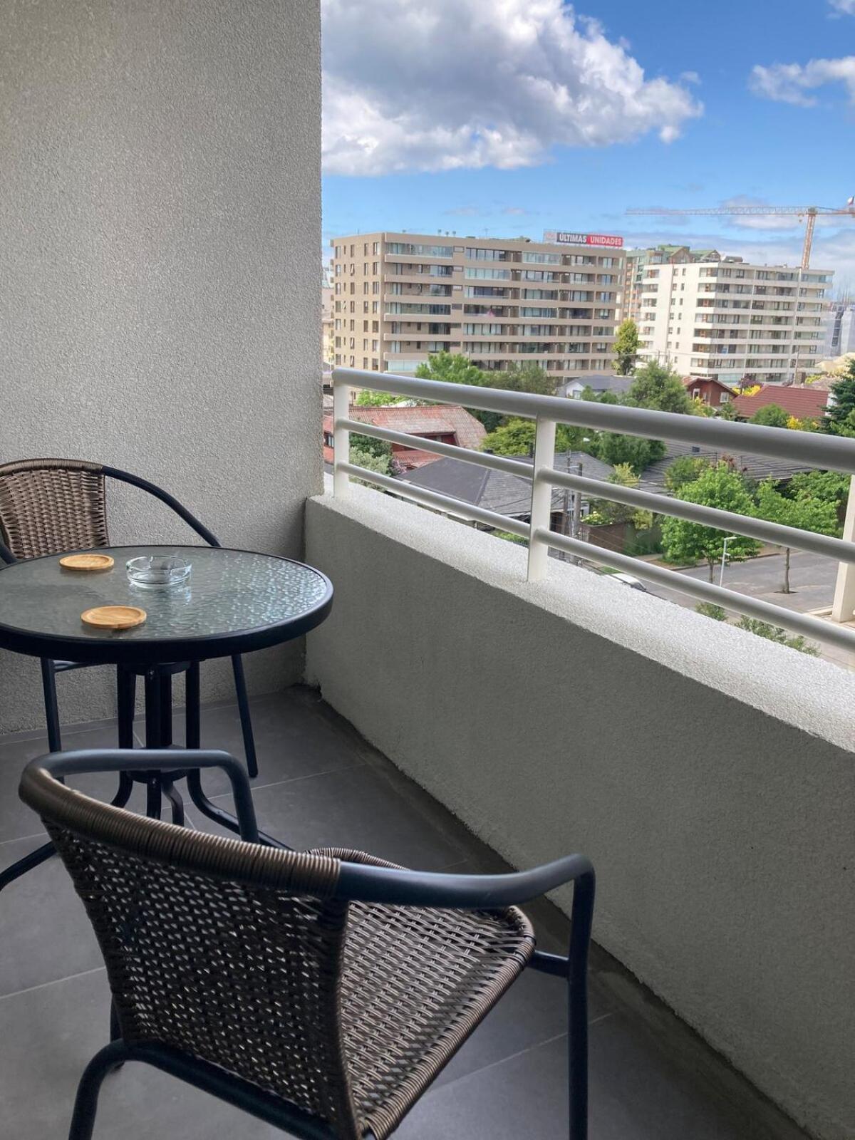Deptos C Y M Sector Torremolinos Apartamento